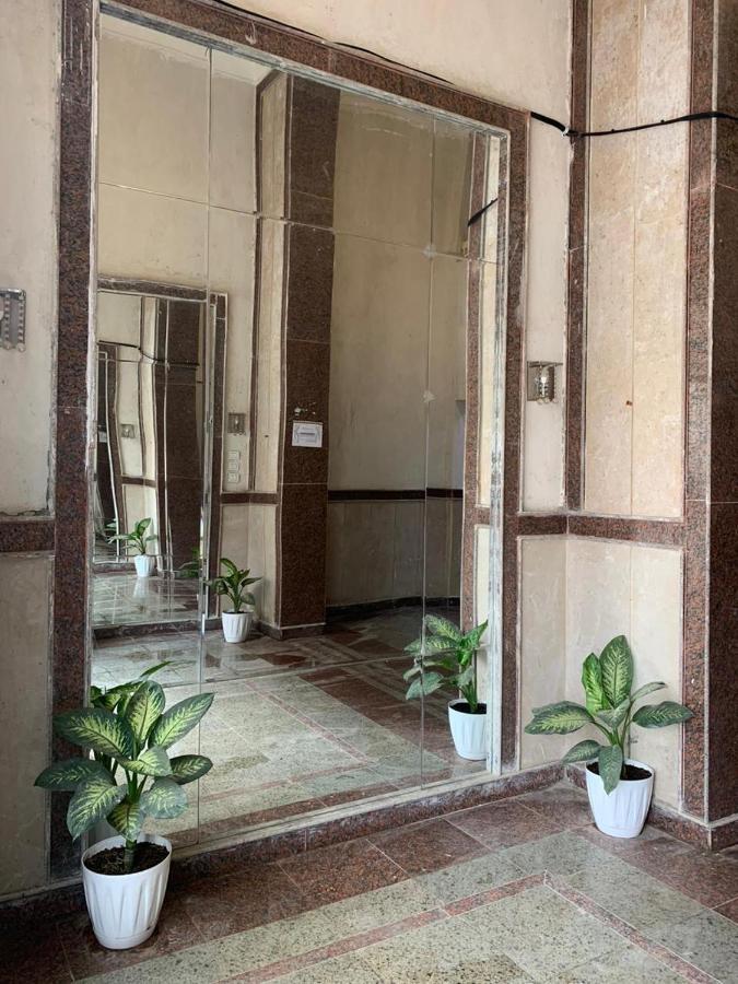 Lovely 3 Bedroom Ground Floor Flat. Private Garden